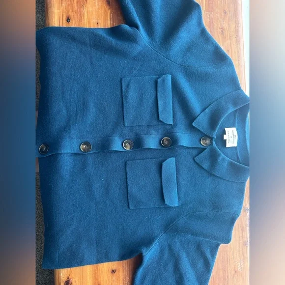 Sezane Blue Cardigan with Structured Silhouette and Modern Design - Picture 3 of 5